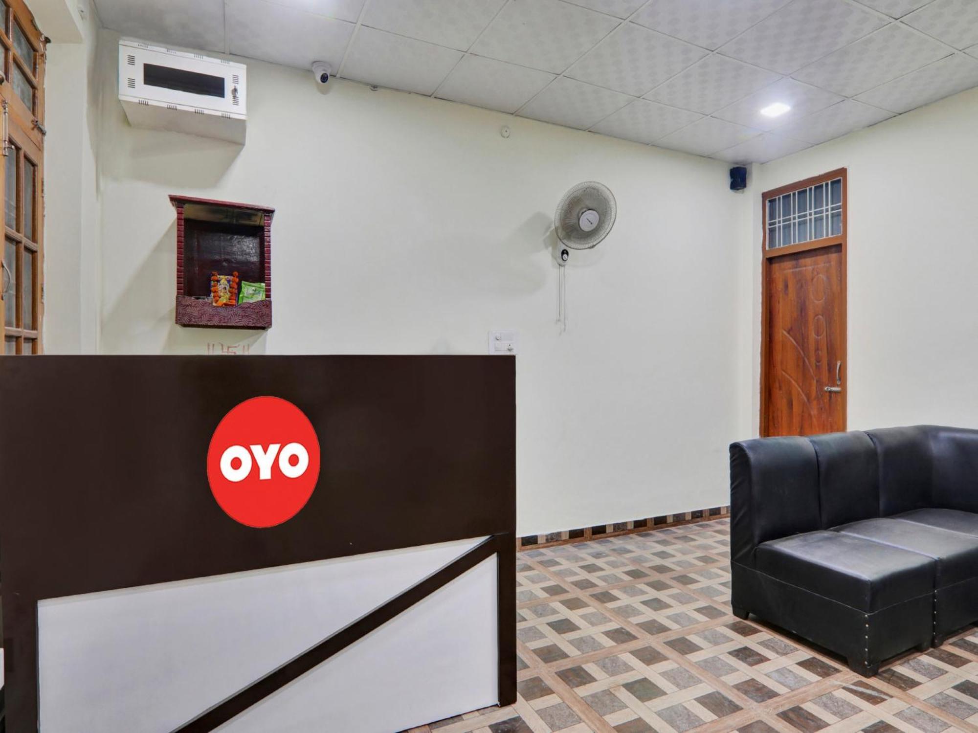 Hotel O Aradhya Galaxy Bhauli Luaran gambar
